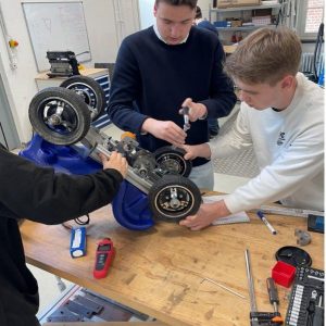 Berechnung und Zusammenbau des Getriebes